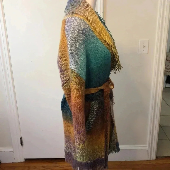 Greylin long sweater with open side pockets and tie at waist. - Picture 4 of 8